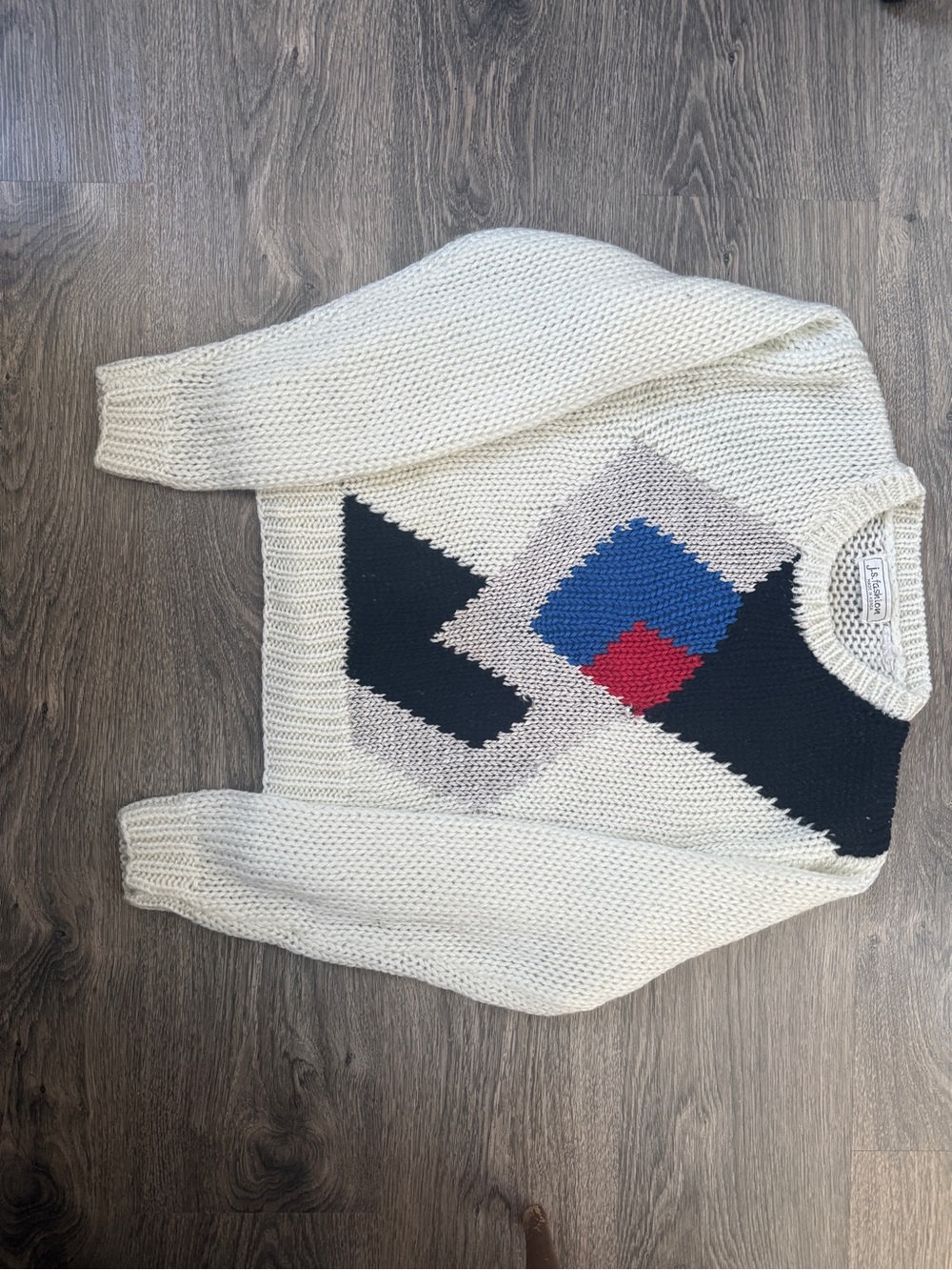 📦 sweaters bundle-4 in box😇 - Picture 5 of 5